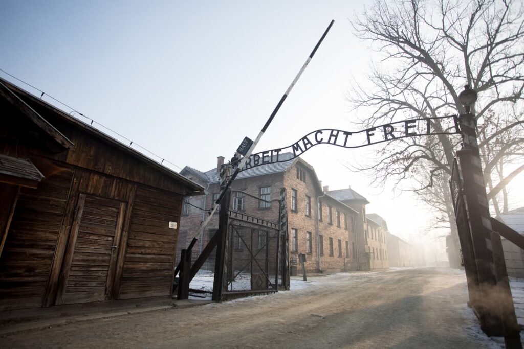 tips for visiting auschwitz